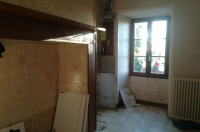 Rénovation totale d’une cuisine (placo, peinture, faïence, carrelage...)